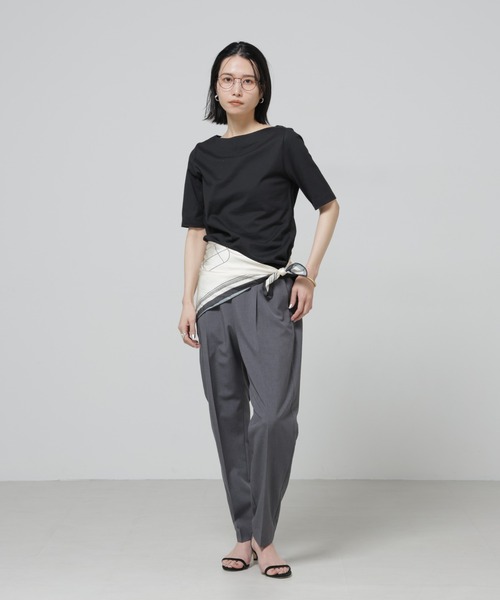 NANO universe（ナノユニバース）の「Anti Soaked(R) 汗染み防止ボートネックTシャツ（Tシャツ/カットソー・レディース・トップグレー/ブラック/ホワイト/チャコール・S/M/L）」の11枚目の写真