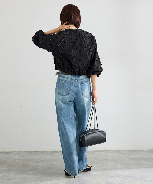 IENA(イエナ)の「フラワージャガードボリュームブラウス(シャツ/ブラウス・レディース・ブラック/ホワイト・FREE)」の13枚目の写真