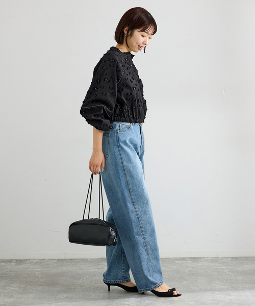 IENA(イエナ)の「フラワージャガードボリュームブラウス(シャツ/ブラウス・レディース・ブラック/ホワイト・FREE)」の14枚目の写真