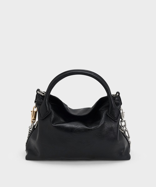 CHARLES & KEITH（チャールズ & キース）の「Delfina ミニデルフィナ