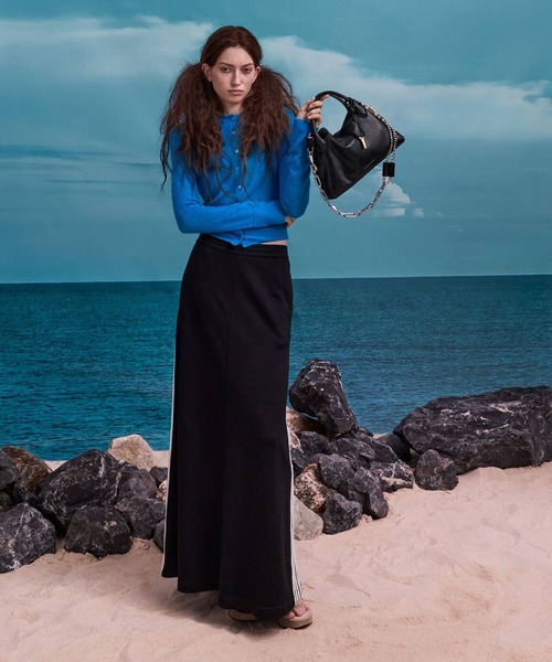 CHARLES & KEITH（チャールズ & キース）の「Delfina ミニデルフィナ