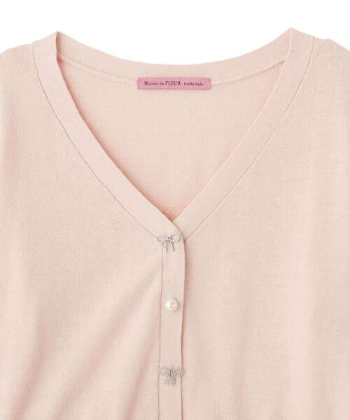 Maison de FLEUR（メゾンドフルール）の「ビジューリボンカーディガン（カーディガン/ボレロ・レディース・ブラック/ピンク・FREE）」の8枚目の写真