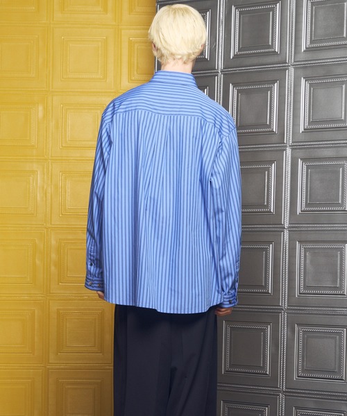 MAISON SPECIAL（メゾンスペシャル）の「《UNISEX》【Italian Dead Stock Fabric】Prime-Over Long Sleeve Regular Collar Shirt/【イタリアンデッドストックファブリック】プライムオーバーロングスリーブレギュラーカラーシャツ【MAISON SPECIAL/メゾンスペシャル】（シャツ/ブラウス・メンズ・ライトグリーン/ライトブルー/その他1/ブルー・0/2/1）」の18枚目の写真