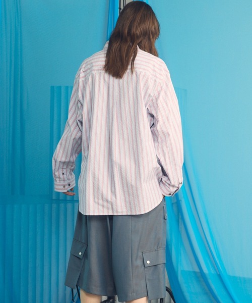 MAISON SPECIAL（メゾンスペシャル）の「《UNISEX》【Italian Dead Stock Fabric】Prime-Over Long Sleeve Regular Collar Shirt/【イタリアンデッドストックファブリック】プライムオーバーロングスリーブレギュラーカラーシャツ【MAISON SPECIAL/メゾンスペシャル】（シャツ/ブラウス・メンズ・ライトグリーン/ライトブルー/その他1/ブルー・0/2/1）」の21枚目の写真