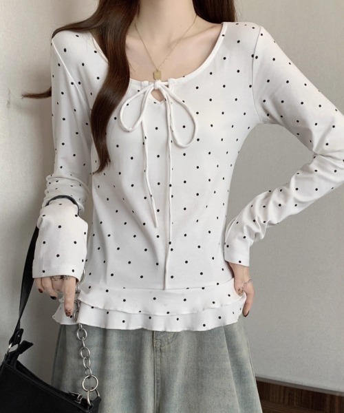 Emilie(エミリー)の「ドット柄 リボン Tシャツ ロンT(Tシャツ/カットソー・レディース・ホワイト/グレー/ブラック・FREE)」の6枚目の写真