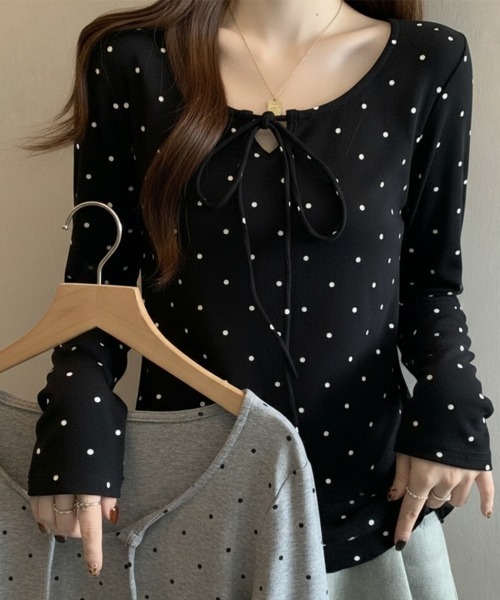 Emilie(エミリー)の「ドット柄 リボン Tシャツ ロンT(Tシャツ/カットソー・レディース・ホワイト/グレー/ブラック・FREE)」の12枚目の写真