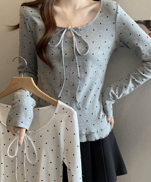 Emilie(エミリー)の「ドット柄 リボン Tシャツ ロンT(Tシャツ/カットソー・レディース・ホワイト/グレー/ブラック・FREE)」の17枚目の写真