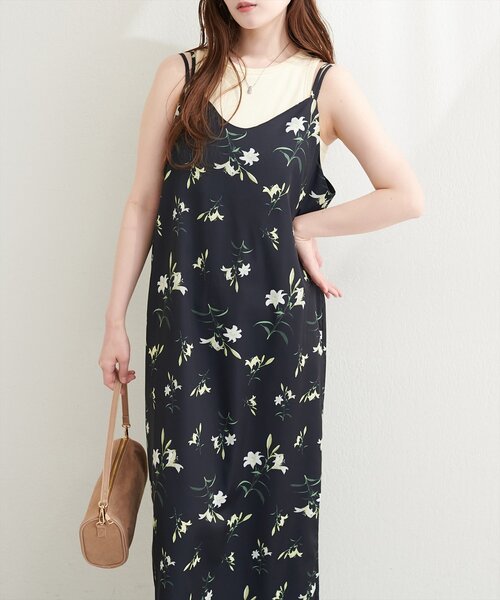 natural couture（ナチュラルクチュール）の「フラワープリントキャミワンピース（ワンピース・レディース・ブラック/アイボリー・FREE）」の9枚目の写真