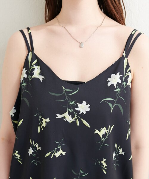natural couture（ナチュラルクチュール）の「フラワープリントキャミワンピース（ワンピース・レディース・ブラック/アイボリー・FREE）」の18枚目の写真