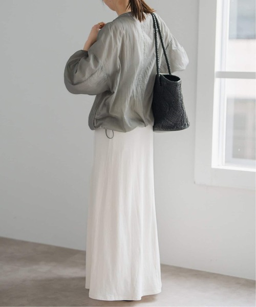 Spick & Span（スピックアンドスパン）の「《WEB限定 / 追加》シアーフロントZIPブルゾン（その他アウター・レディース・ベージュ/グレー・FREE）」の13枚目の写真