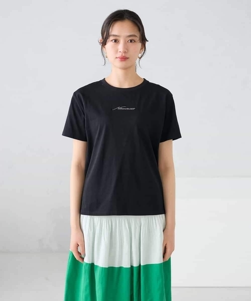 a.v.v(アーヴェヴェ)の「【UVカット/接触冷感】コンパクトロゴTシャツ(Tシャツ/カットソー・レディース・グレー系その他/ブラック/ホワイト・36/38/40)」の5枚目の写真