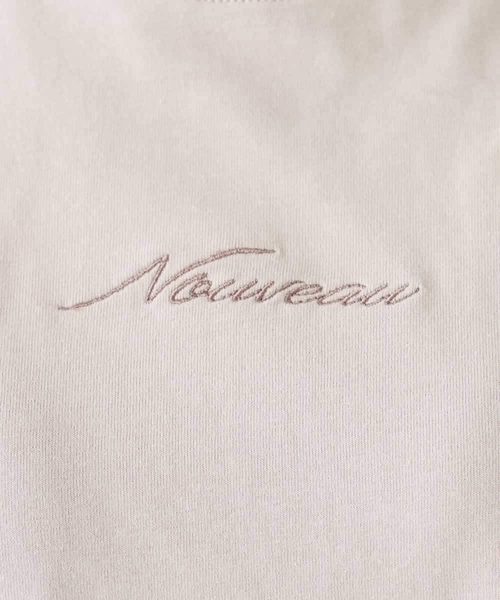 a.v.v(アーヴェヴェ)の「【UVカット/接触冷感】コンパクトロゴTシャツ(Tシャツ/カットソー・レディース・グレー系その他/ブラック/ホワイト・36/38/40)」の12枚目の写真