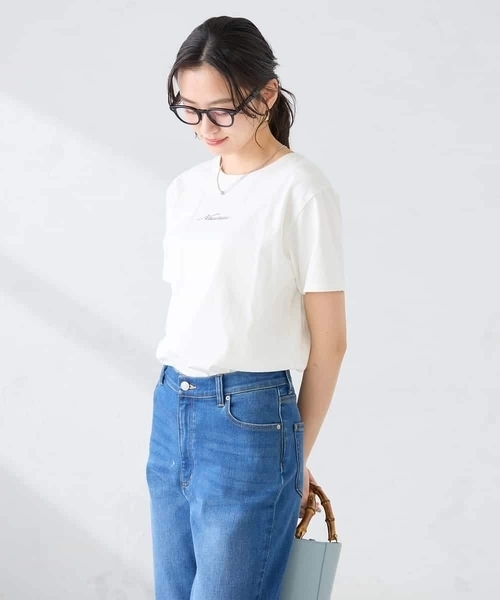 a.v.v(アーヴェヴェ)の「【UVカット/接触冷感】コンパクトロゴTシャツ(Tシャツ/カットソー・レディース・グレー系その他/ブラック/ホワイト・36/38/40)」の20枚目の写真