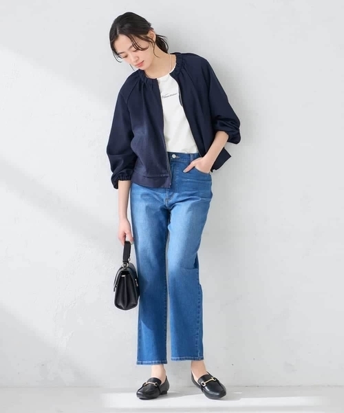 a.v.v(アーヴェヴェ)の「【UVカット/接触冷感】コンパクトロゴTシャツ(Tシャツ/カットソー・レディース・グレー系その他/ブラック/ホワイト・36/38/40)」の22枚目の写真