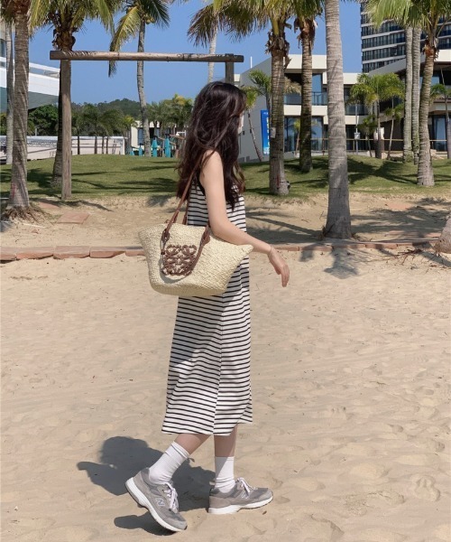 Ritzy(リッツィー)の「ボーダー柄ノースリーブワンピース(ワンピース・レディース・ブラック/ホワイト・L/M)」の19枚目の写真
