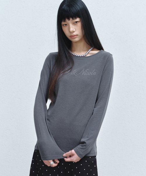 NICK&NICOLE(ニックアンドニコール)の「LETTERING GRAPHIC TOP_CHARCOAL(Tシャツ/カットソー・レディース・その他・FREE)」の2枚目の写真