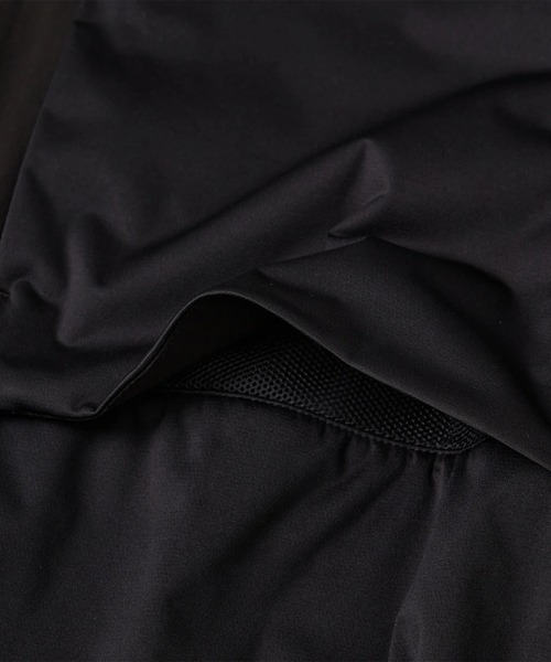 WHITE MOUNTAINEERING(ホワイトマウンテニアリング)の「【White Mountaineering/ホワイトマウンテニアリング】CONTRAST JACKET(ブルゾン・メンズ・ブラック・1/2)」の7枚目の写真