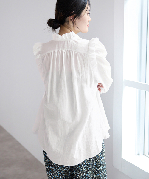 IENA(イエナ)の「《一部店舗限定》 コットンシュリンク7分袖ブラウス(シャツ/ブラウス・レディース・レッド/ベージュ系その他/ホワイト/ネイビー・FREE)」の16枚目の写真