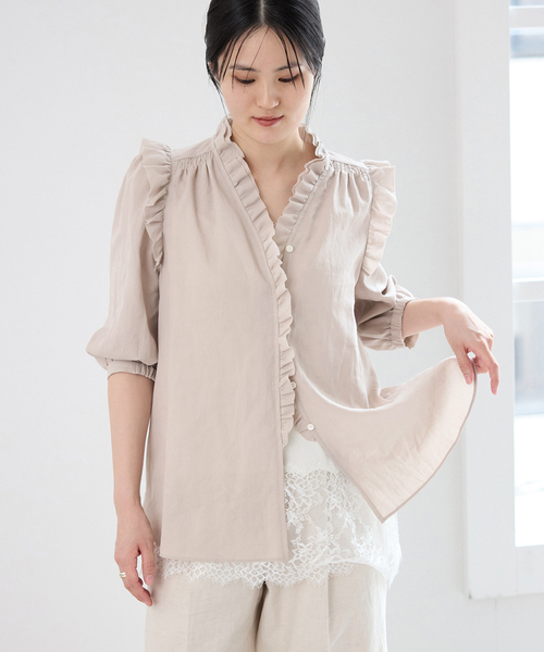 IENA(イエナ)の「《一部店舗限定》 コットンシュリンク7分袖ブラウス(シャツ/ブラウス・レディース・レッド/ベージュ系その他/ホワイト/ネイビー・FREE)」の22枚目の写真
