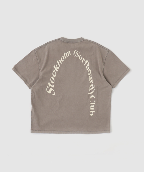 Stockholm Surfboard Club(ストックホルムサーフボードクラブ)の「STOCKHOLM SURFBOARD CLUB BOX TEE BACK LOGO(Tシャツ/カットソー・メンズ・ブラック/ホワイト・SMALL/MEDIUM)」の4枚目の写真