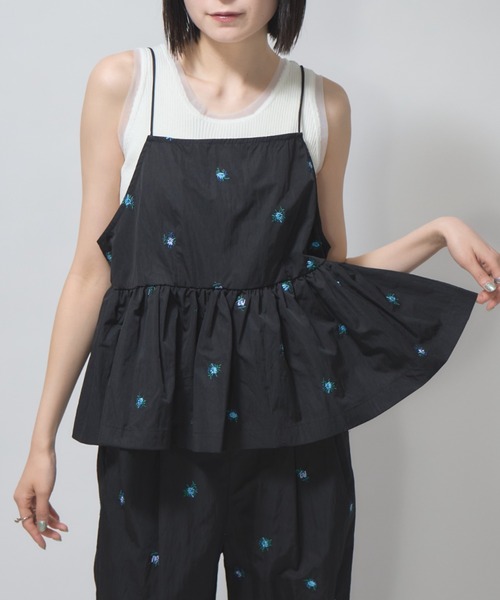 leimn（レイムン）の「花柄刺繍タフタビスチェ（その他トップス・レディース・ブラック・M）」の3枚目の写真