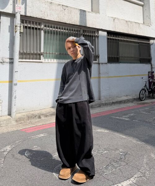 WMC（ダブリューエムシー）の「ワイドトリミングパンツ_BLACK（その他パンツ・メンズ・ブラック・34/30(M)/32(L)/MEDIUM/LARGE/X-LARGE）」の9枚目の写真