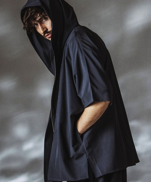 NO ID.(ノーアイディ)の「【NO ID.】Hood Dolman Zip Big Shirt / フード ドルマン ジップ ビッグ シャツ(シャツ/ブラウス・メンズ・その他23/グレー/ブラック/ホワイト・ONE SIZE)」の3枚目の写真