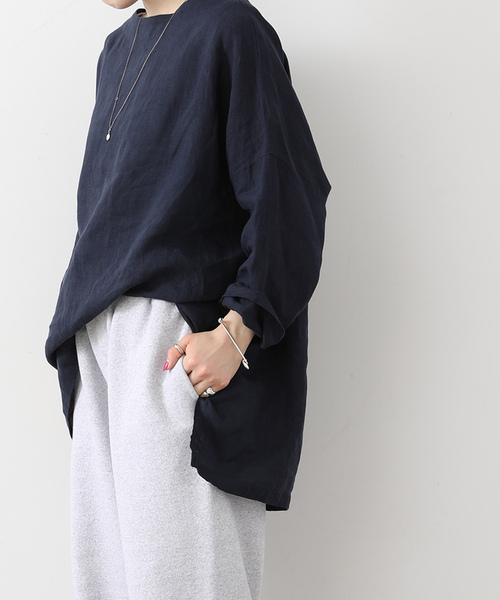 JOURNAL STANDARD LUXE（ジャーナルスタンダード　ラックス）の「エアリネンボートネック-ブラウス（シャツ/ブラウス・レディース・ネイビー/ベージュ/ブルー・FREE）」の9枚目の写真