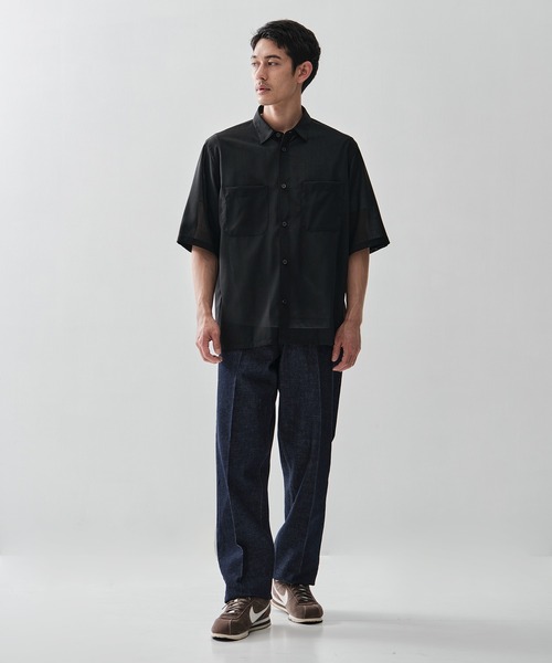 ATON(エイトン)の「【ATON / エイトン】別注TWIST WOOL GAUZE SHORT SLEEVE SHIRT(シャツ/ブラウス・メンズ・ネイビー/ブラック/グレー・2/4/6)」の6枚目の写真