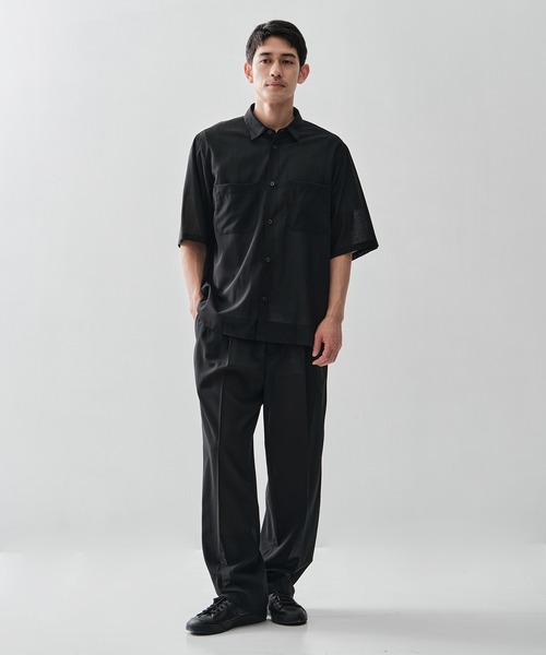 ATON(エイトン)の「【ATON / エイトン】別注TWIST WOOL GAUZE SHORT SLEEVE SHIRT(シャツ/ブラウス・メンズ・ネイビー/ブラック/グレー・2/4/6)」の10枚目の写真
