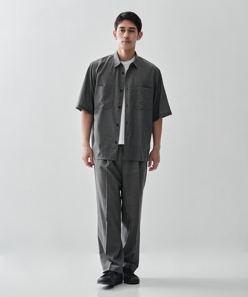 ATON(エイトン)の「【ATON / エイトン】別注TWIST WOOL GAUZE SHORT SLEEVE SHIRT(シャツ/ブラウス・メンズ・ネイビー/ブラック/グレー・2/4/6)」の17枚目の写真