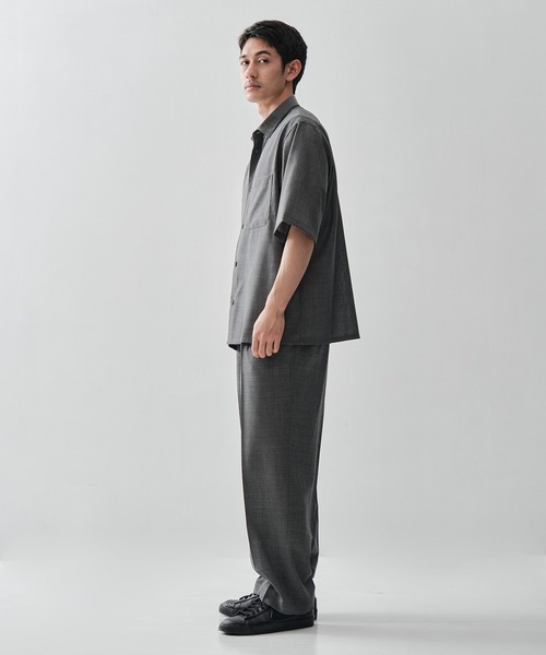 ATON(エイトン)の「【ATON / エイトン】別注TWIST WOOL GAUZE SHORT SLEEVE SHIRT(シャツ/ブラウス・メンズ・ネイビー/ブラック/グレー・2/4/6)」の21枚目の写真