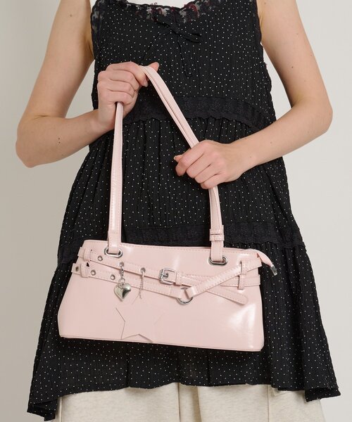 w closet(ダブルクローゼット)の「星チャームBAG(トートバッグ・レディース・シルバー/ピンク/ブラック・FREE)」の2枚目の写真