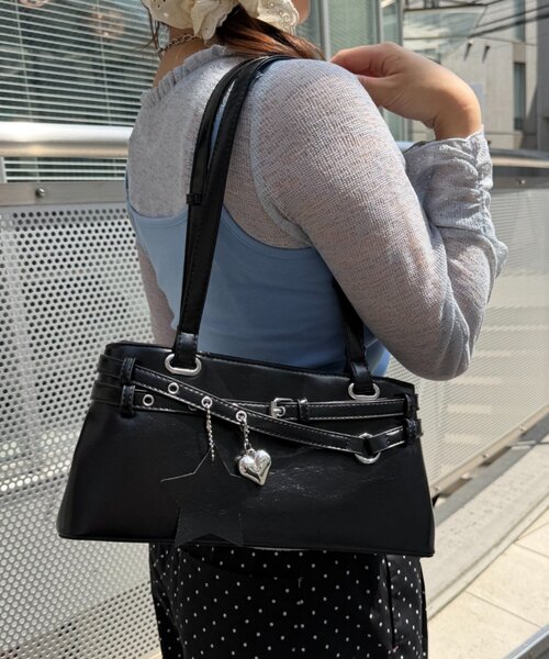 w closet(ダブルクローゼット)の「星チャームBAG(トートバッグ・レディース・シルバー/ピンク/ブラック・FREE)」の15枚目の写真