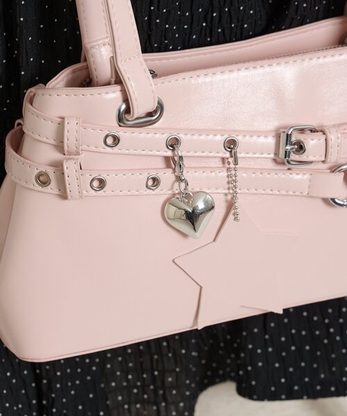 w closet(ダブルクローゼット)の「星チャームBAG(トートバッグ・レディース・シルバー/ピンク/ブラック・FREE)」の17枚目の写真