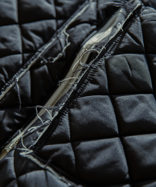 ADAM ET ROPE'（アダムエロペ）の「《別注》【CAMIEL FORTGENS/カミエル フォートヘンス】ZIP VEST Technical padded - black（その他アウター・メンズ・ブラック・M）」の10枚目の写真