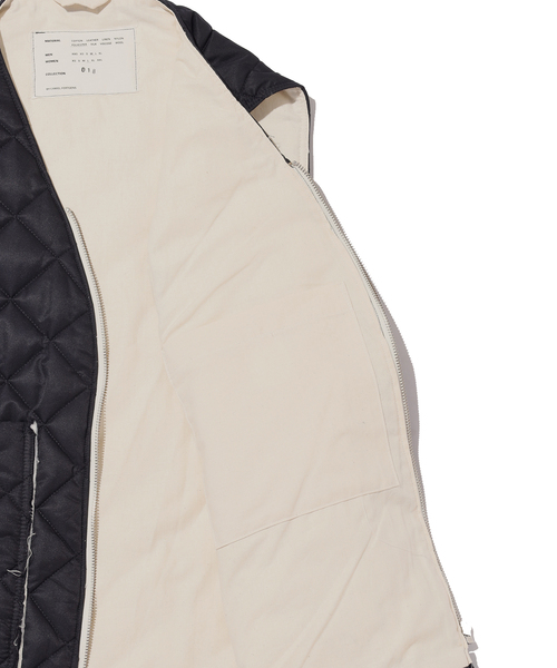 ADAM ET ROPE'（アダムエロペ）の「《別注》【CAMIEL FORTGENS/カミエル フォートヘンス】ZIP VEST Technical padded - black（その他アウター・メンズ・ブラック・M）」の5枚目の写真