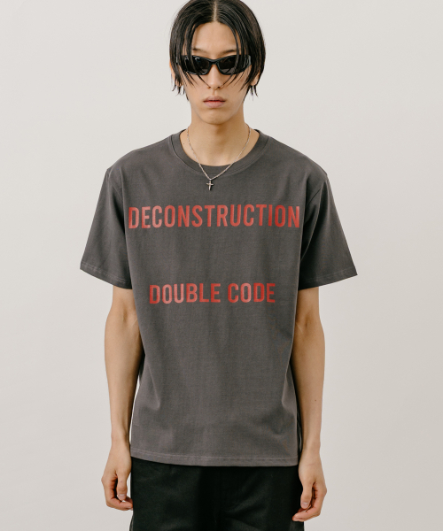 VASTIC(バスティック)の「ディコンストラクションTシャツ_チャコール(Tシャツ/カットソー・メンズ・チャコール・MEDIUM/LARGE/X-LARGE)」の1枚目の写真