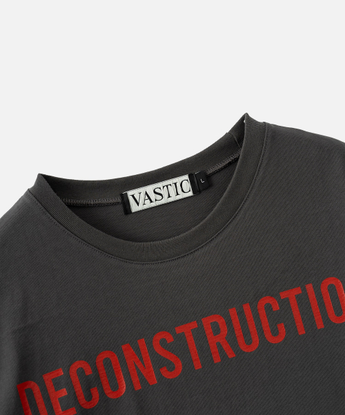 VASTIC(バスティック)の「ディコンストラクションTシャツ_チャコール(Tシャツ/カットソー・メンズ・チャコール・MEDIUM/LARGE/X-LARGE)」の4枚目の写真