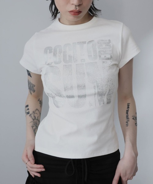 Ulysses(ユリシス)の「ロゴプリントTシャツ(Tシャツ/カットソー・レディース・ブラウン/ホワイト・S/M)」の1枚目の写真