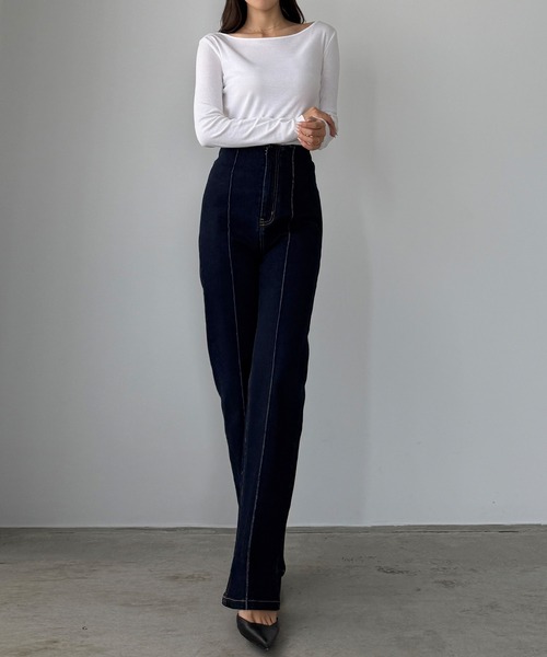 Louere（ルエレ）の「ハイウエストピンタックストレートデニムパンツ[高身長サイズST有り]（デニムパンツ・レディース・ワンウォッシュ/ブラック/ライトブルー・X-LARGE/LARGE/MEDIUM/SMALL/ST）」の10枚目の写真