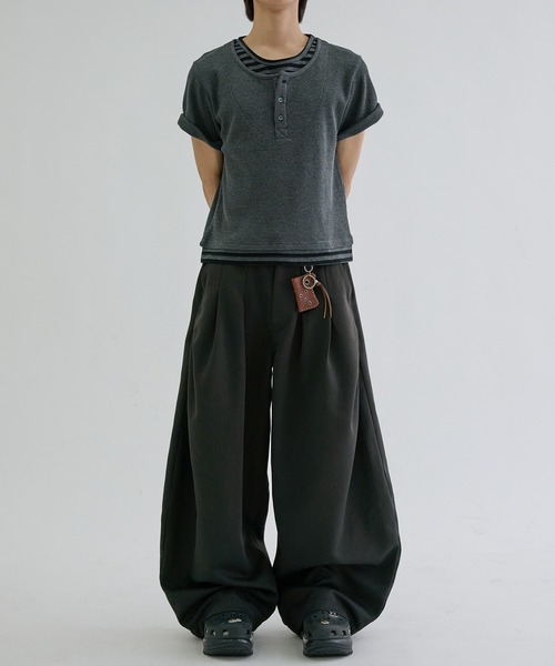 EPNK(イーピーエヌケー)の「Layered border short sleeve henly / レイヤードボーダーショートスリーブヘンリー(Tシャツ/カットソー・メンズ・ライトグレー/チャコールグレー・SMALL/MEDIUM/LARGE)」の13枚目の写真