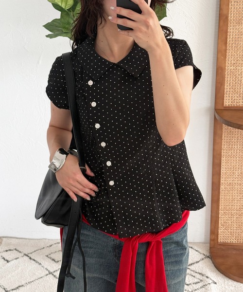 MUHET(ミュエータ)の「asymmetry button french sleeve shirt / アシンメトリーボタンフレンチスリーブシャツ(シャツ/ブラウス・レディース・ブラック/ネイビー/オフホワイト/ピンク・FREE)」の17枚目の写真