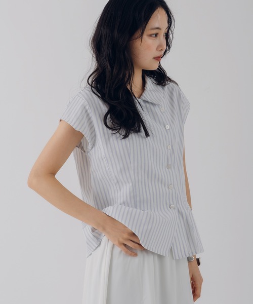 MUHET(ミュエータ)の「asymmetry button french sleeve shirt / アシンメトリーボタンフレンチスリーブシャツ(シャツ/ブラウス・レディース・ブラック/ネイビー/オフホワイト/ピンク・FREE)」の10枚目の写真