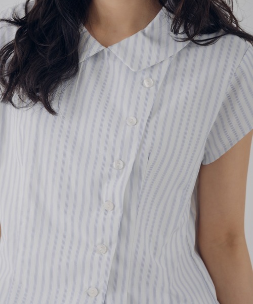 MUHET(ミュエータ)の「asymmetry button french sleeve shirt / アシンメトリーボタンフレンチスリーブシャツ(シャツ/ブラウス・レディース・ブラック/ネイビー/オフホワイト/ピンク・FREE)」の9枚目の写真
