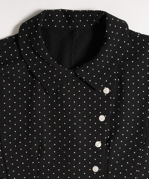MUHET(ミュエータ)の「asymmetry button french sleeve shirt / アシンメトリーボタンフレンチスリーブシャツ(シャツ/ブラウス・レディース・ブラック/ネイビー/オフホワイト/ピンク・FREE)」の15枚目の写真