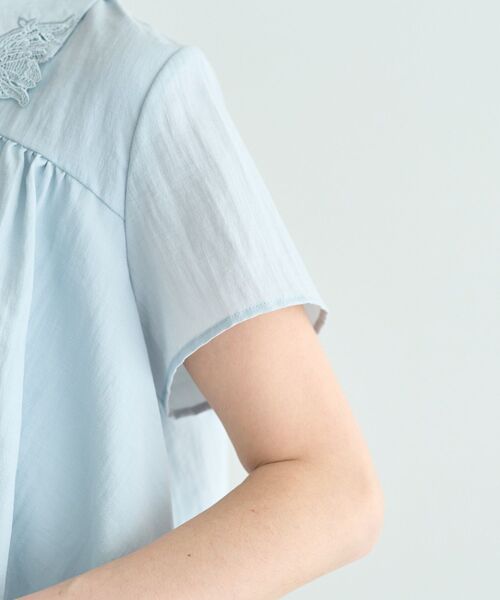 YECCA VECCA(イェッカヴェッカ)の「刺繍カラーバルーンヘムブラウス(シャツ/ブラウス・レディース・ブラウン/オフホワイト/サックスブルー・FREE)」の20枚目の写真