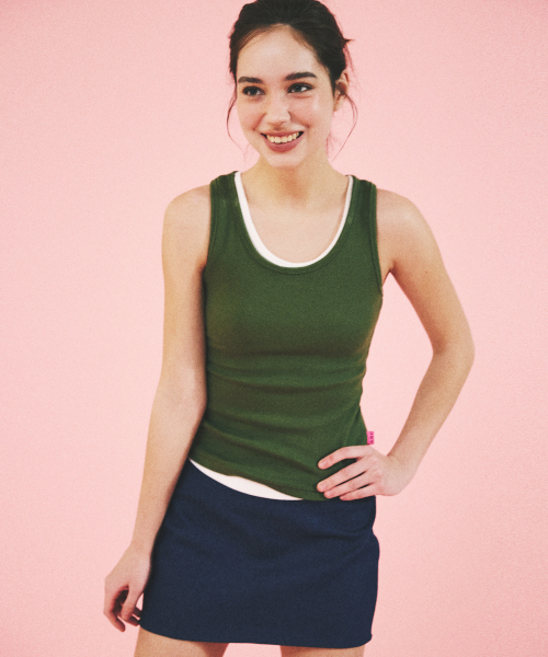 A.R.U(エイアールユー)の「FIT RIB SLEEVELESS(Tシャツ/カットソー・レディース・ホワイト/イエロー/カーキ/レッド/ブラック・SMALL/MEDIUM)」の11枚目の写真