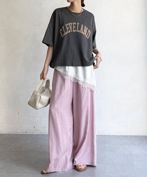 DouDou(ドゥドゥ)の「【WE限定】フロッキーロゴプリントTEE(Tシャツ/カットソー・レディース・オレンジ/チャコールグレー/カーキ/オフホワイト・FREE)」の17枚目の写真
