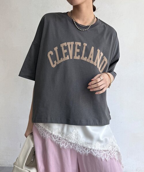 DouDou(ドゥドゥ)の「【WE限定】フロッキーロゴプリントTEE(Tシャツ/カットソー・レディース・オレンジ/チャコールグレー/カーキ/オフホワイト・FREE)」の19枚目の写真